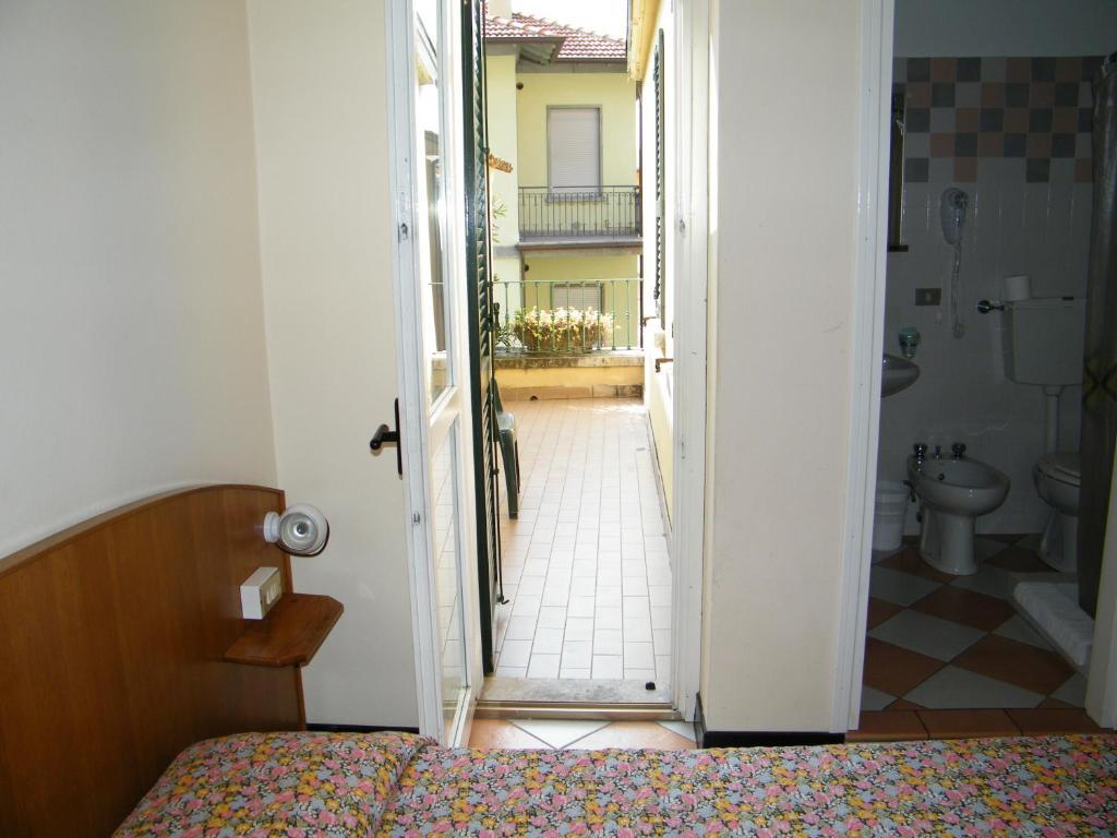 Hotel Montecodeno Varenna Værelse billede